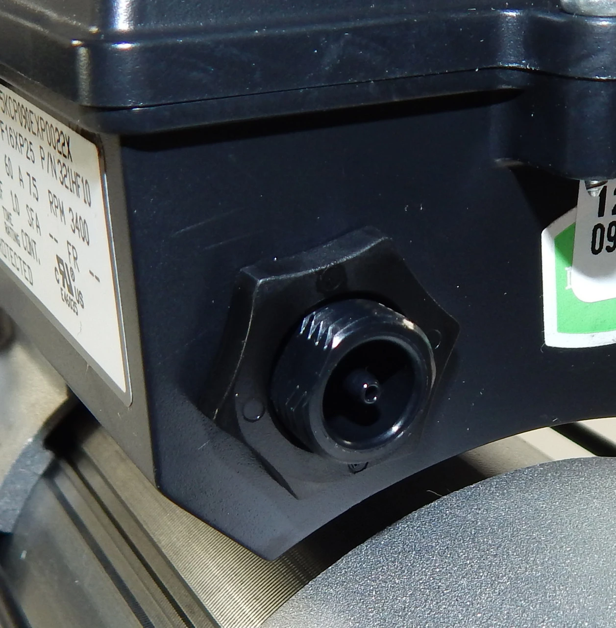 321HF10-0150 Waterway | Genesis Generation Energy Efficient Bath Pump 7.5 Amps 115V With Air Switch - Image 4