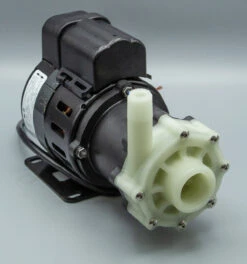 AC-5C-MD March Pump | 230V, 1" FPT Inlet - 1/2" MPT Outlet